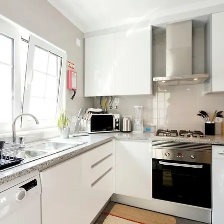 The Grove Ll Residences *
